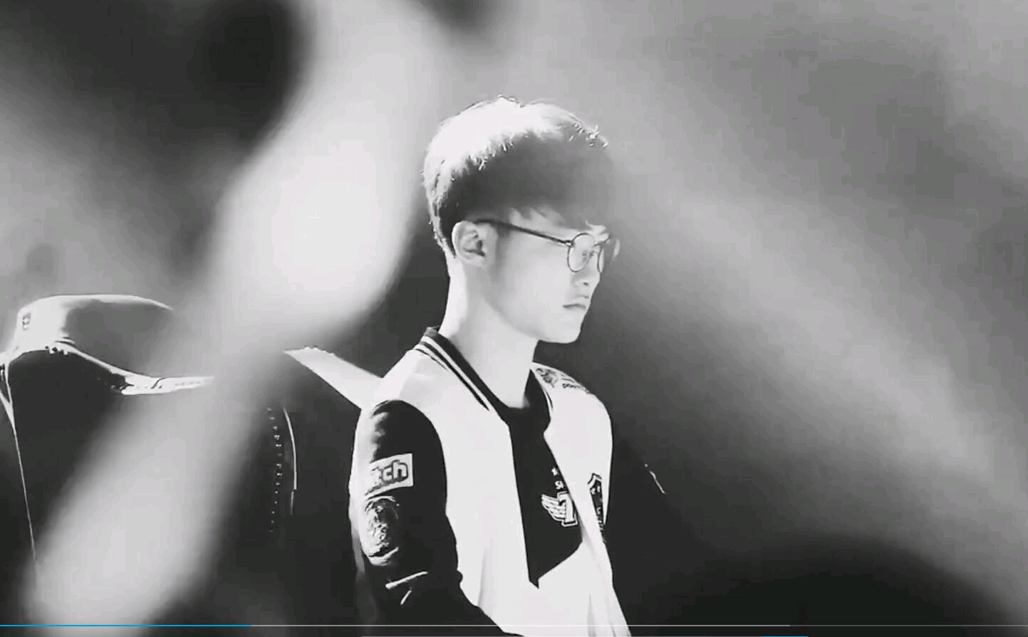 LPL夏季赛，时隔三年，WE终于战胜RNG