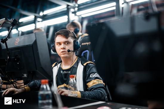 解析“信息差”博弈：为什么掌握更多对手习惯的人总是赢家？（为什么在信息差博弈中，洞察对手习惯的人更容易获胜？）